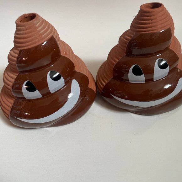 Joseph Enterprises Emoji Poop Planter Set - Picture 6 of 8